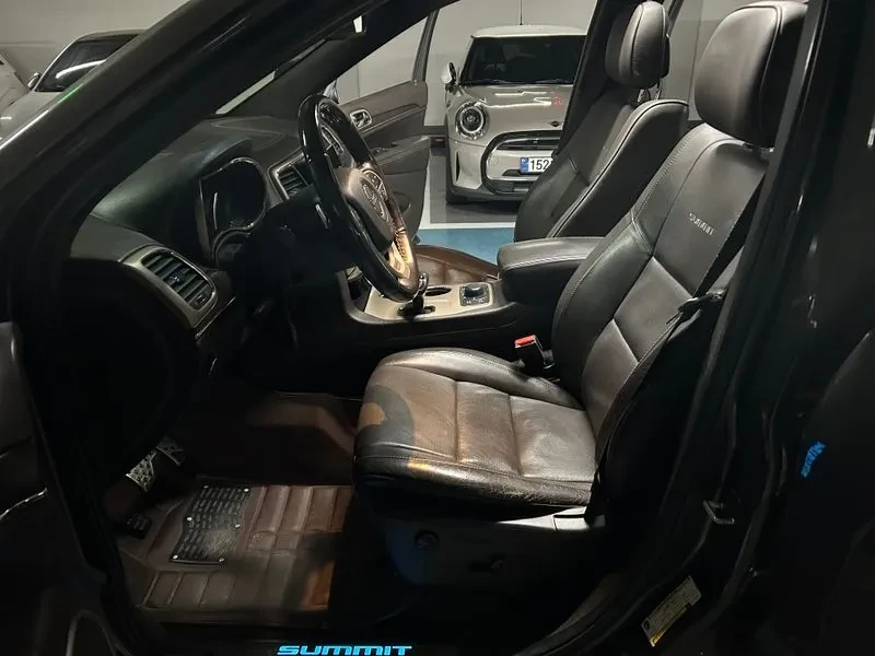 Jeep Grand cherokee 3.0 DIESEL OVERLAND SUMMIT WK2, снимка 10 - Автомобили и джипове - 55113492