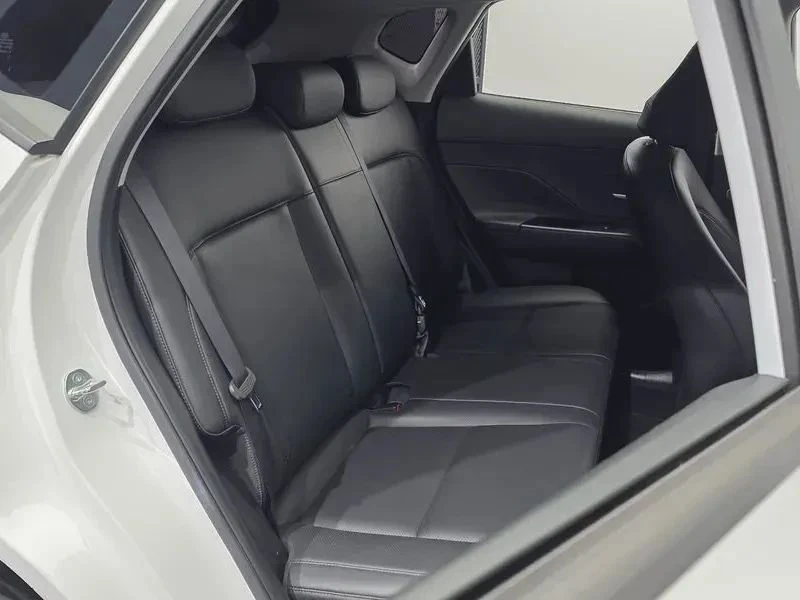 Hyundai Kona, снимка 11 - Автомобили и джипове - 56688287