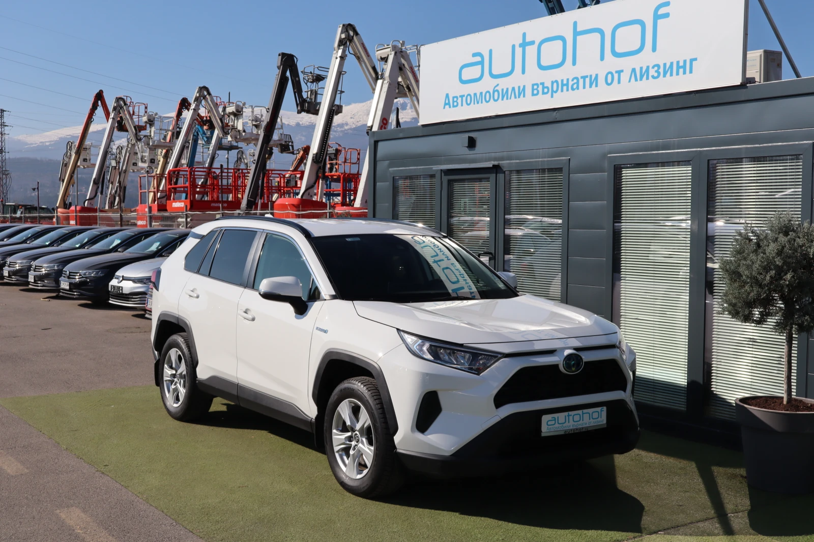 Toyota Rav4 COMFORT/2.5HYBRID/177k.c./AT - изображение 6