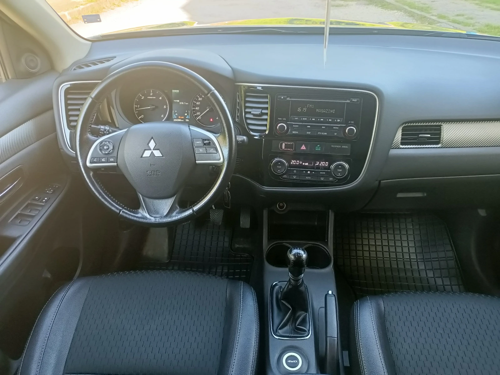Mitsubishi Outlander 2.2 DI-D 4WD | Mobile.bg — изображение 11