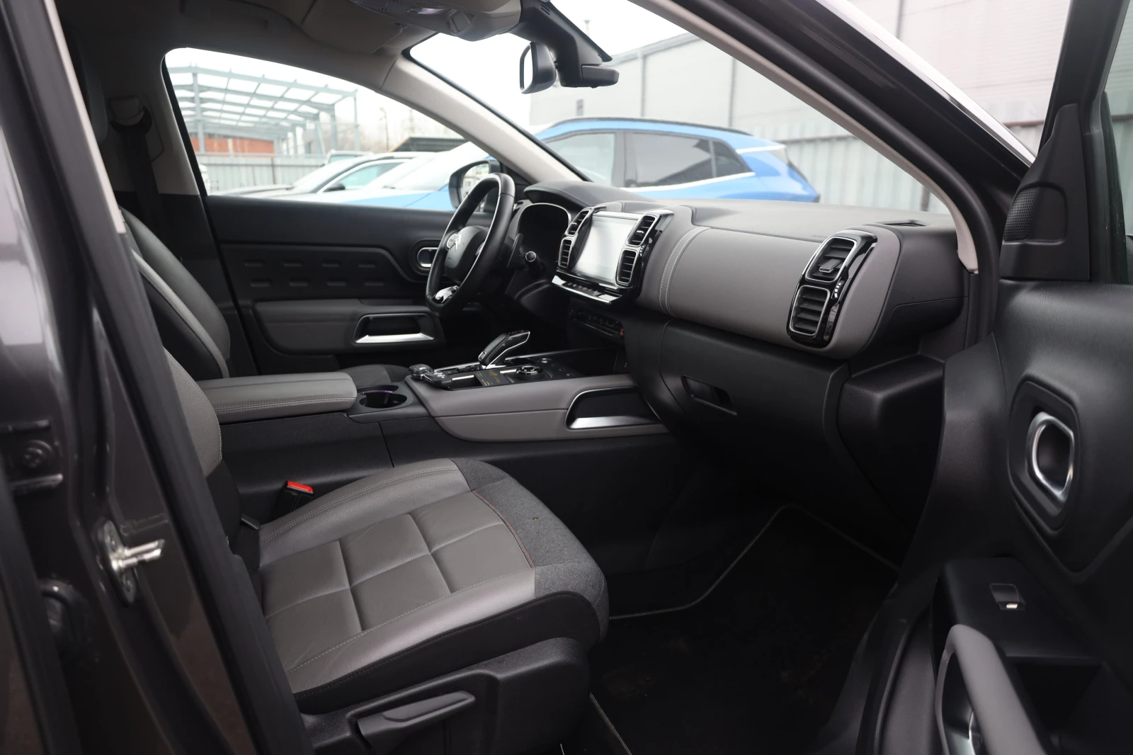 Citroen C5 Aircross 1.5 HDi AUT Feel Pack KeyGO KAM LEDER AHK #iCarbg, снимка 7 - Автомобили и джипове - 53445265