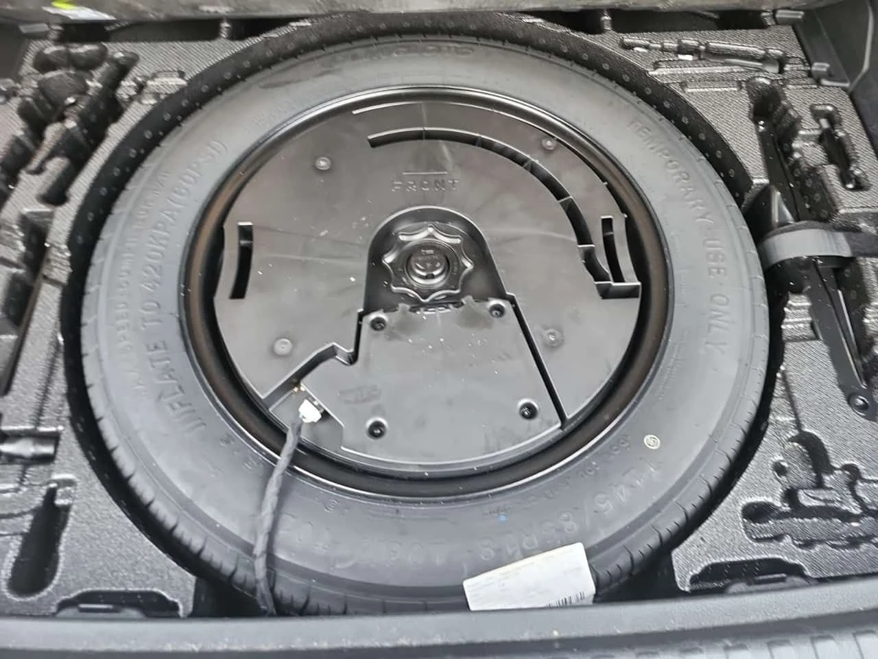 Audi Q3 * KOMFORT * ПОДГРЕВ * КАМЕРА * NAVI, снимка 14 - Автомобили и джипове - 53728903