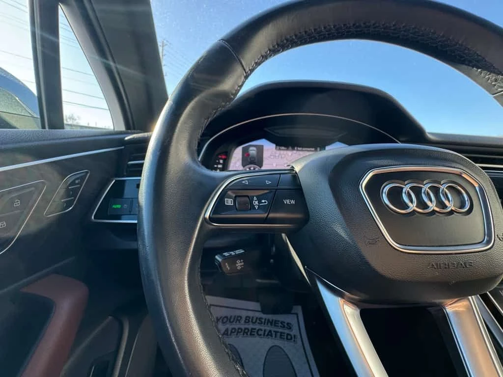 Audi Q7 PROGRESSIVE CARFAX, снимка 10 - Автомобили и джипове - 53864886