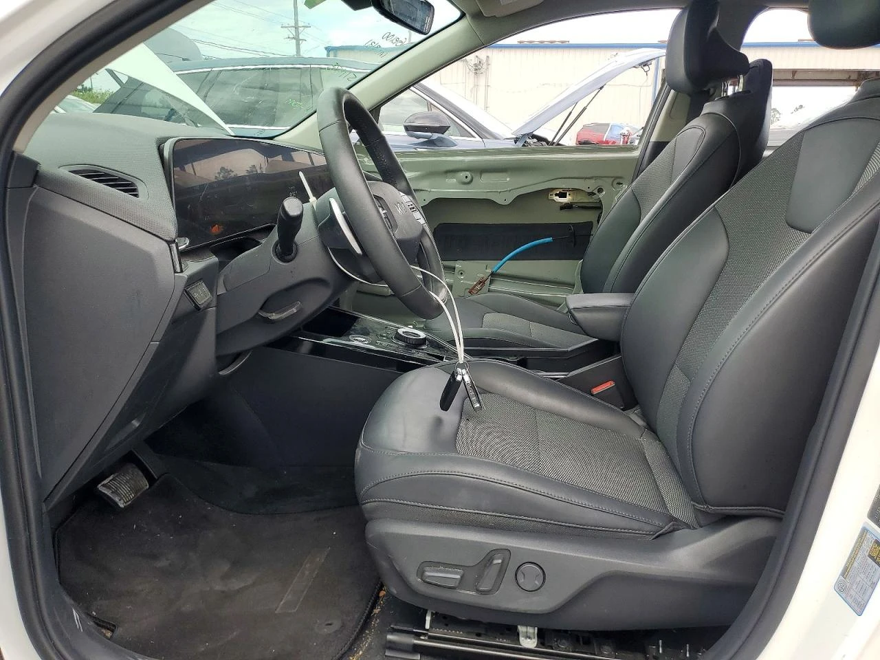 Kia Niro Ev Wind, снимка 7 - Автомобили и джипове - 54460471