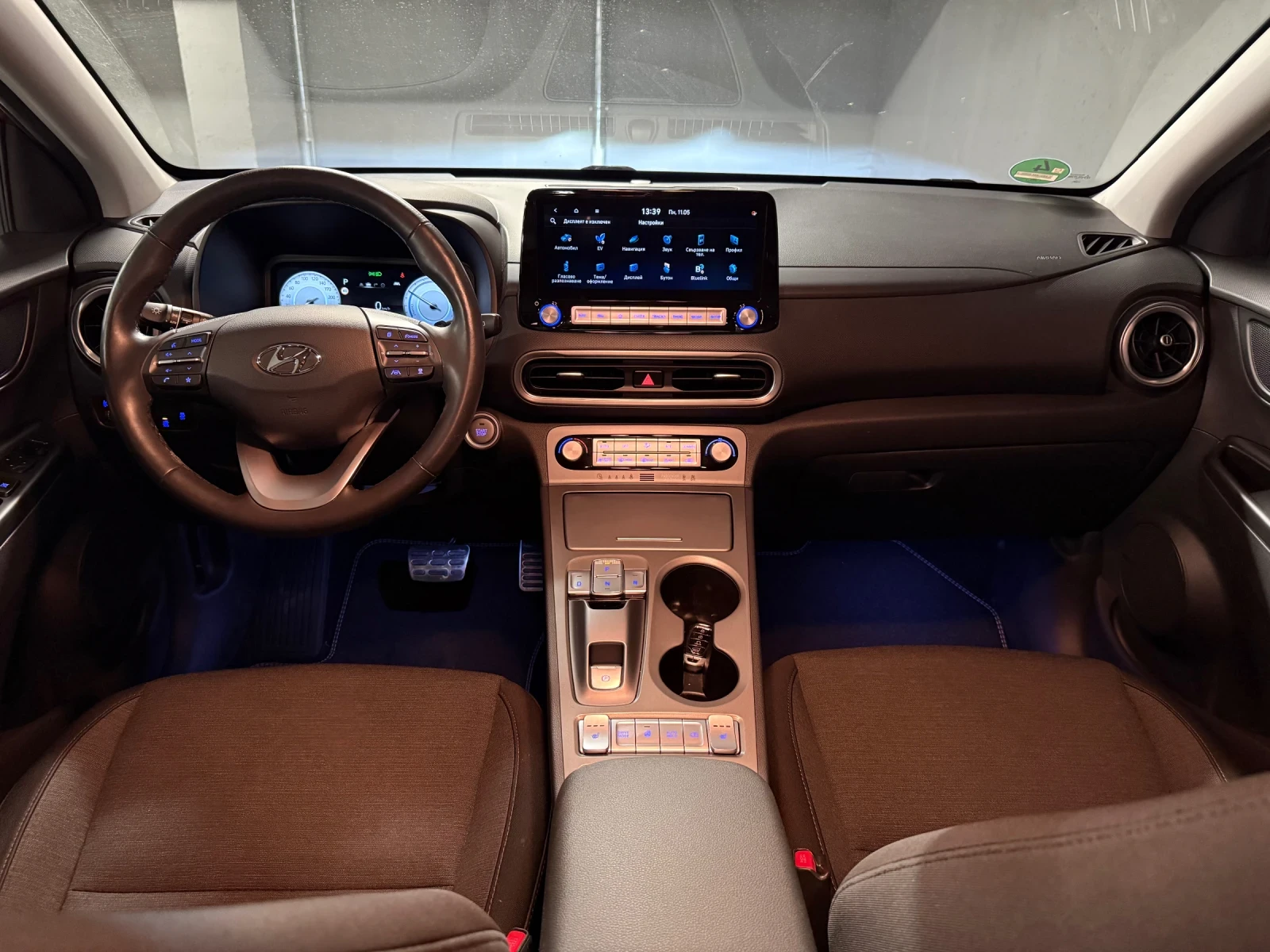 Hyundai Kona Trend FACE  64 kWh 204 hp Гаранция camera Bluelink, снимка 11 - Автомобили и джипове - 54508619