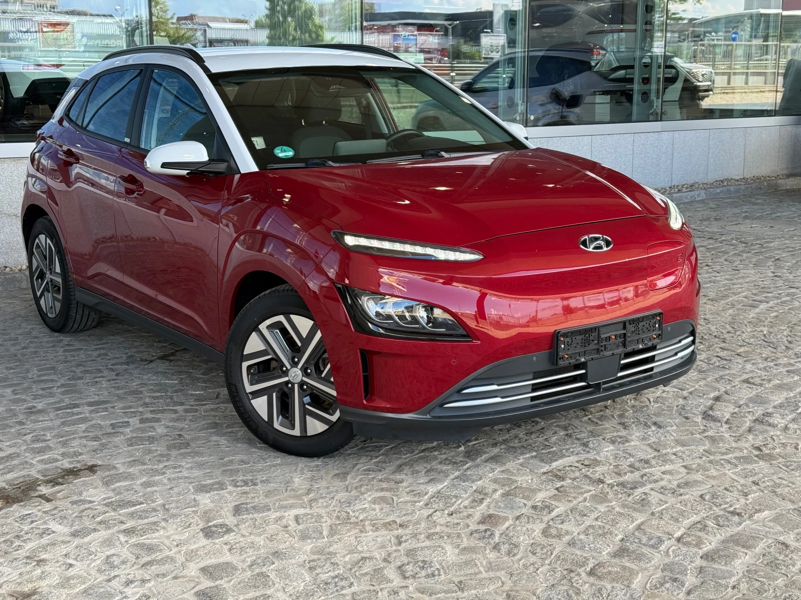 Hyundai Kona Trend   64 kWh 204 hp 100%SOH Гаранция Bluelink
