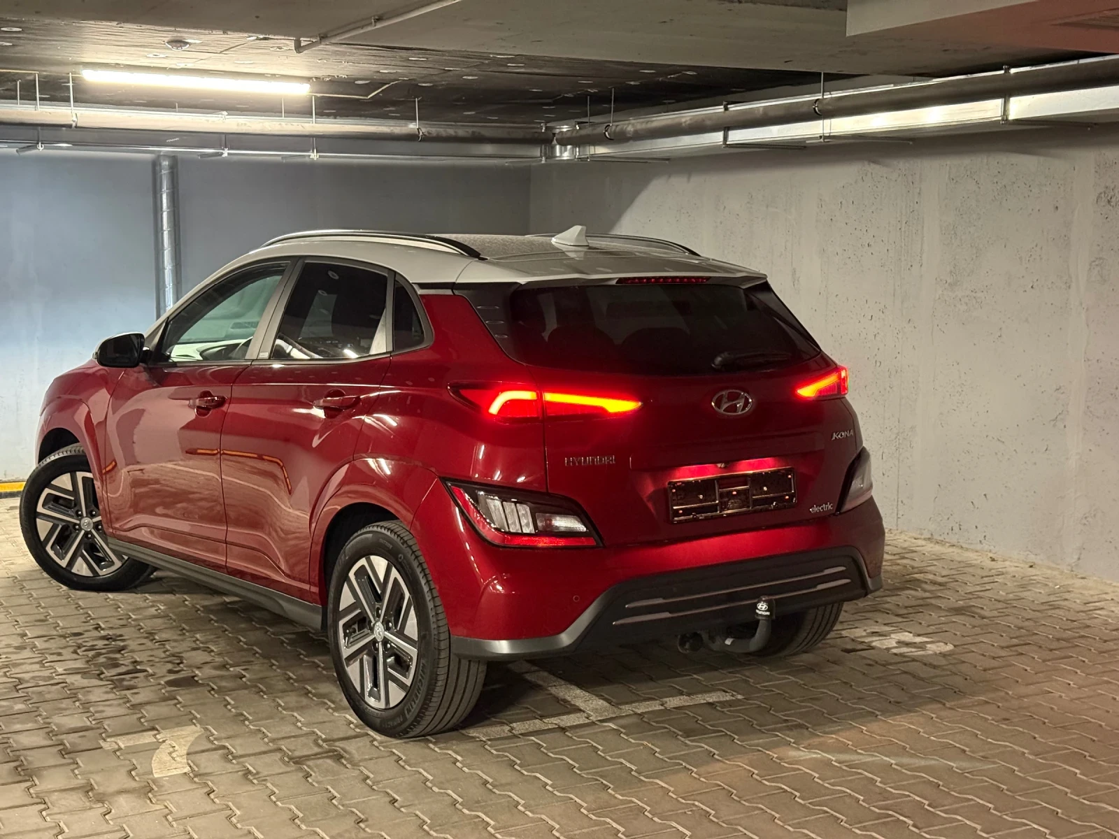 Hyundai Kona Trend FACE  64 kWh 204 hp Гаранция camera Bluelink, снимка 3 - Автомобили и джипове - 54508619