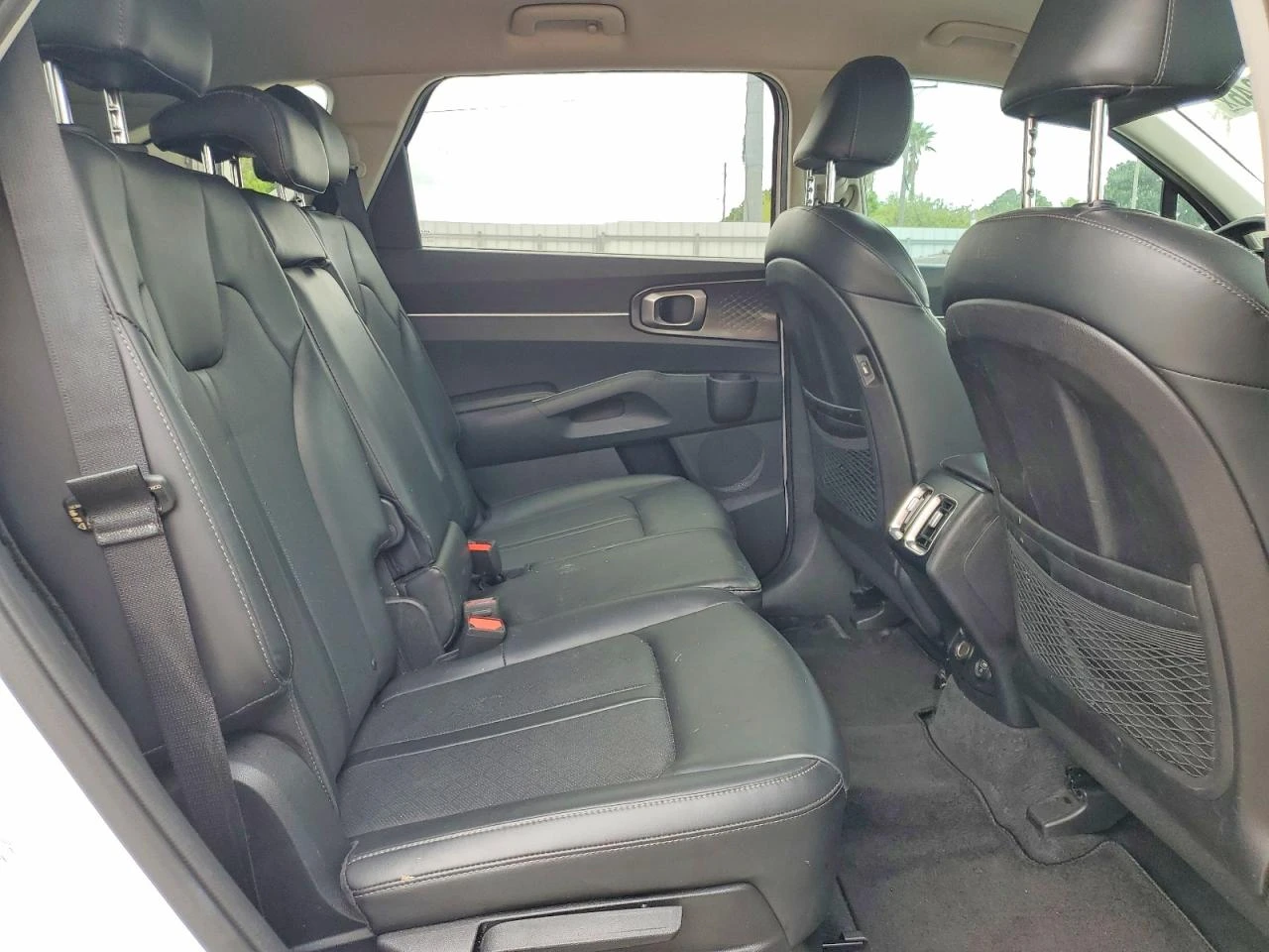 Kia Sorento 2.5l S, снимка 11 - Автомобили и джипове - 54732412
