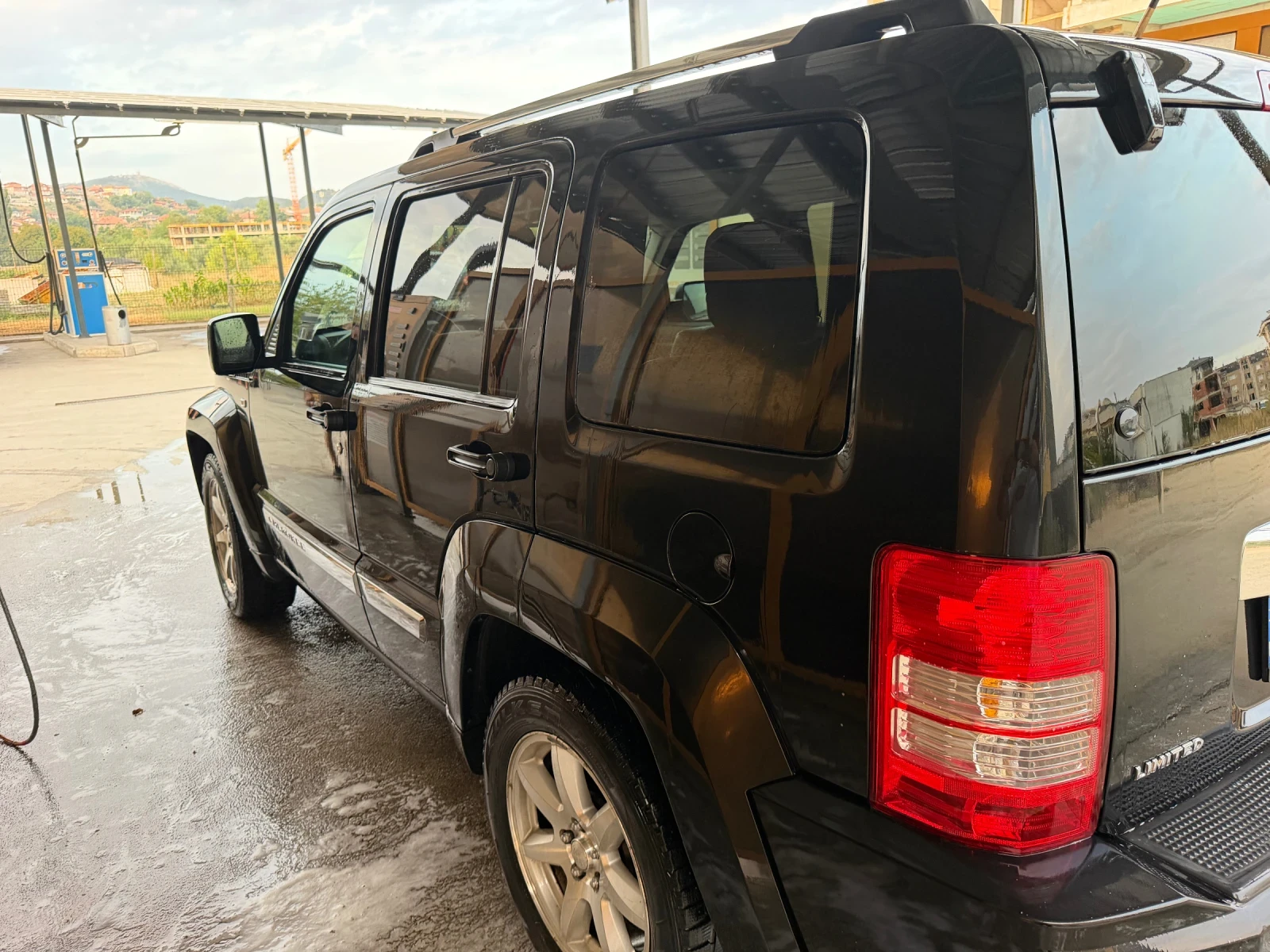 Jeep Cherokee, снимка 3 - Автомобили и джипове - 55784006