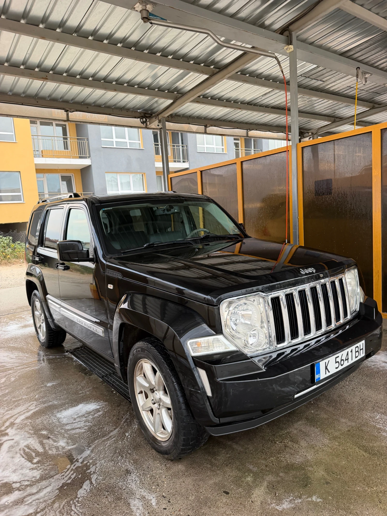 Jeep Cherokee, снимка 4 - Автомобили и джипове - 55784006