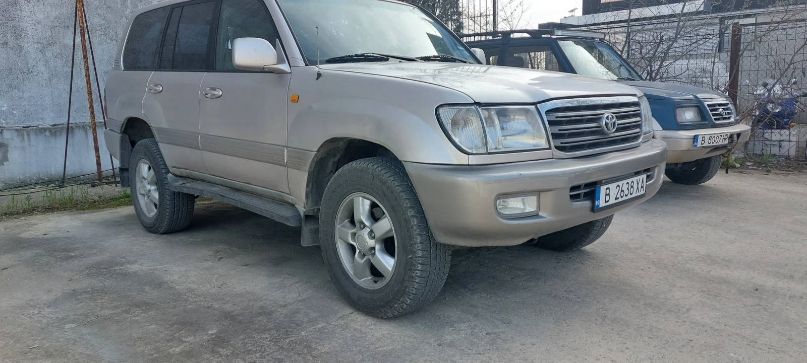 Toyota Land cruiser Джип