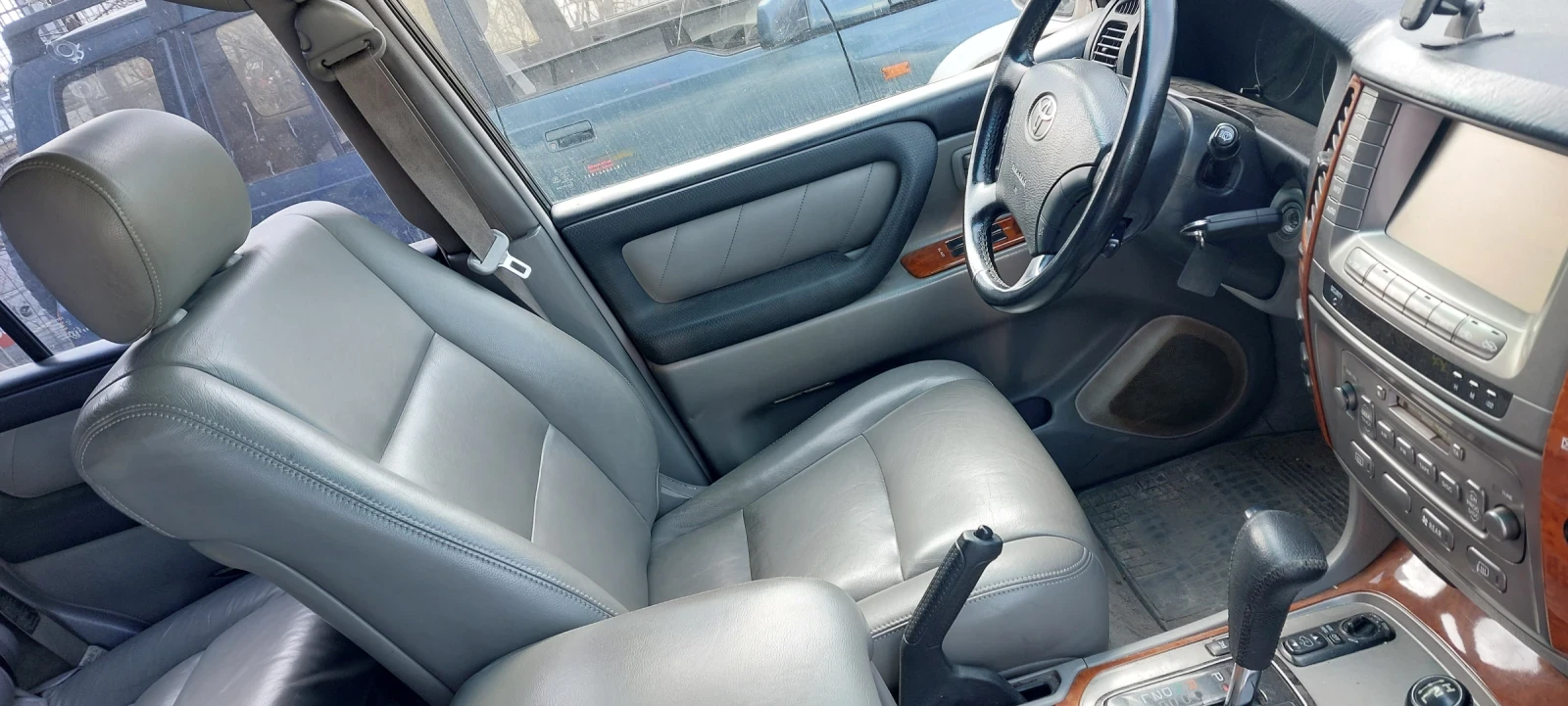 Toyota Land cruiser Джип, снимка 2 - Автомобили и джипове - 55961766