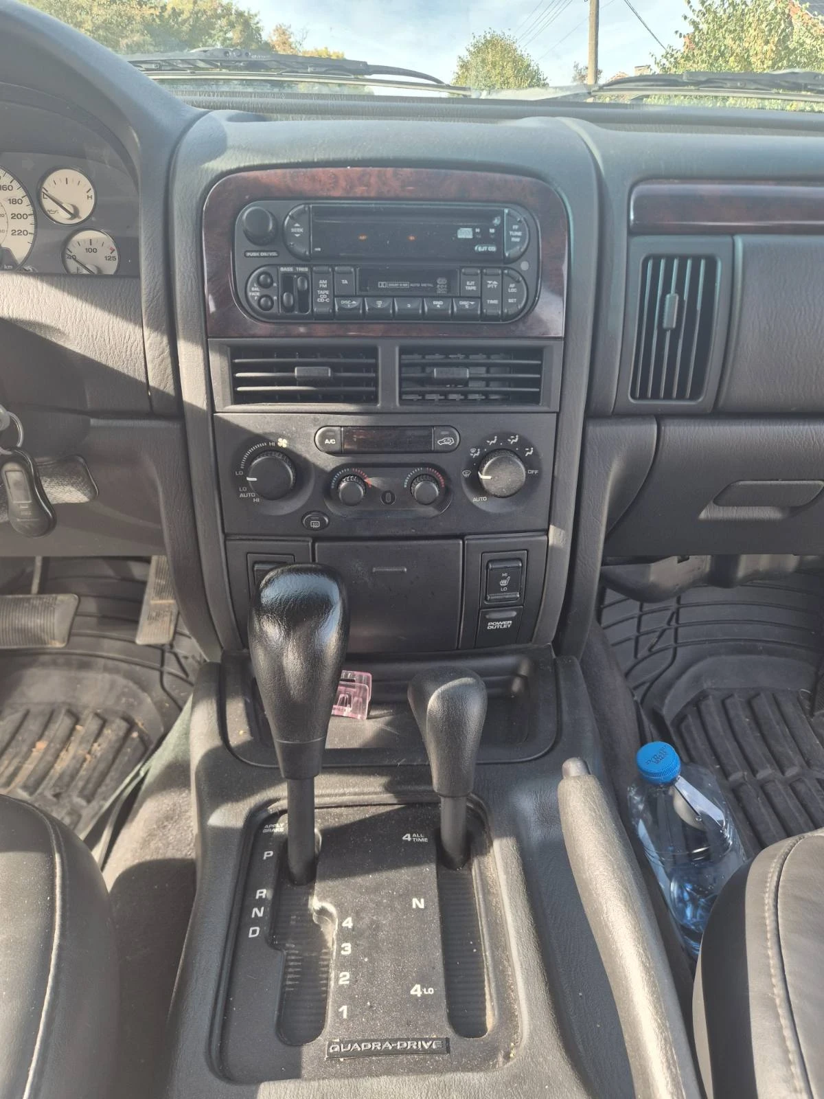 Jeep Grand cherokee, снимка 8 - Автомобили и джипове - 56400420