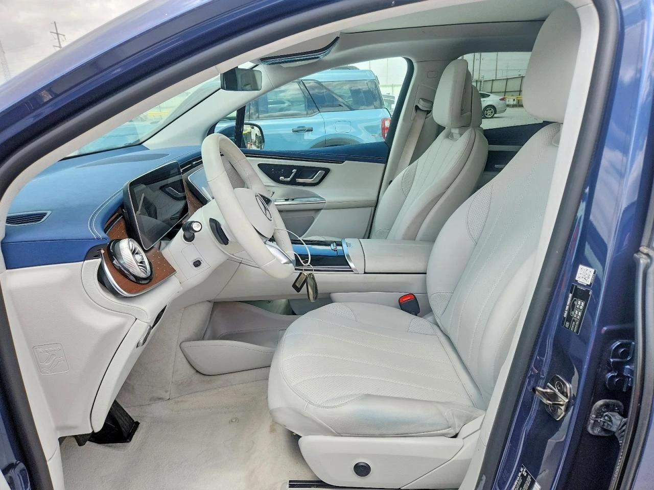 Mercedes-Benz EQE SUV 350+ , снимка 7 - Автомобили и джипове - 56740314
