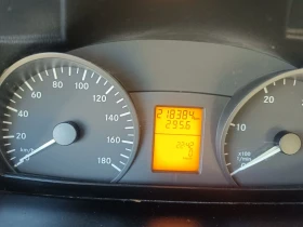 Mercedes-Benz Sprinter 311cdi 9места КЛИМА , снимка 13