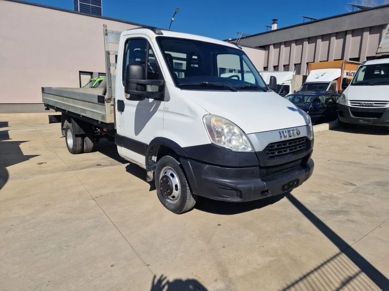 Iveco 35c15 Швейцарски 3.0 HPI швейцарски 3.5т , снимка 1 - Бусове и автобуси - 49585664