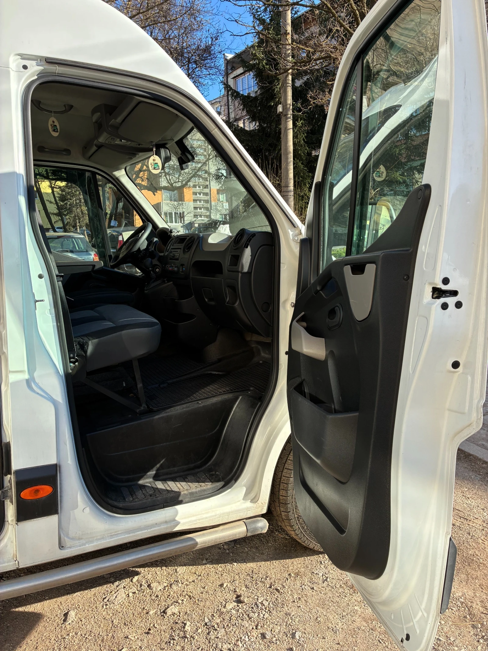 Renault Master Дълга база 7 местен, снимка 12 - Бусове и автобуси - 55133901