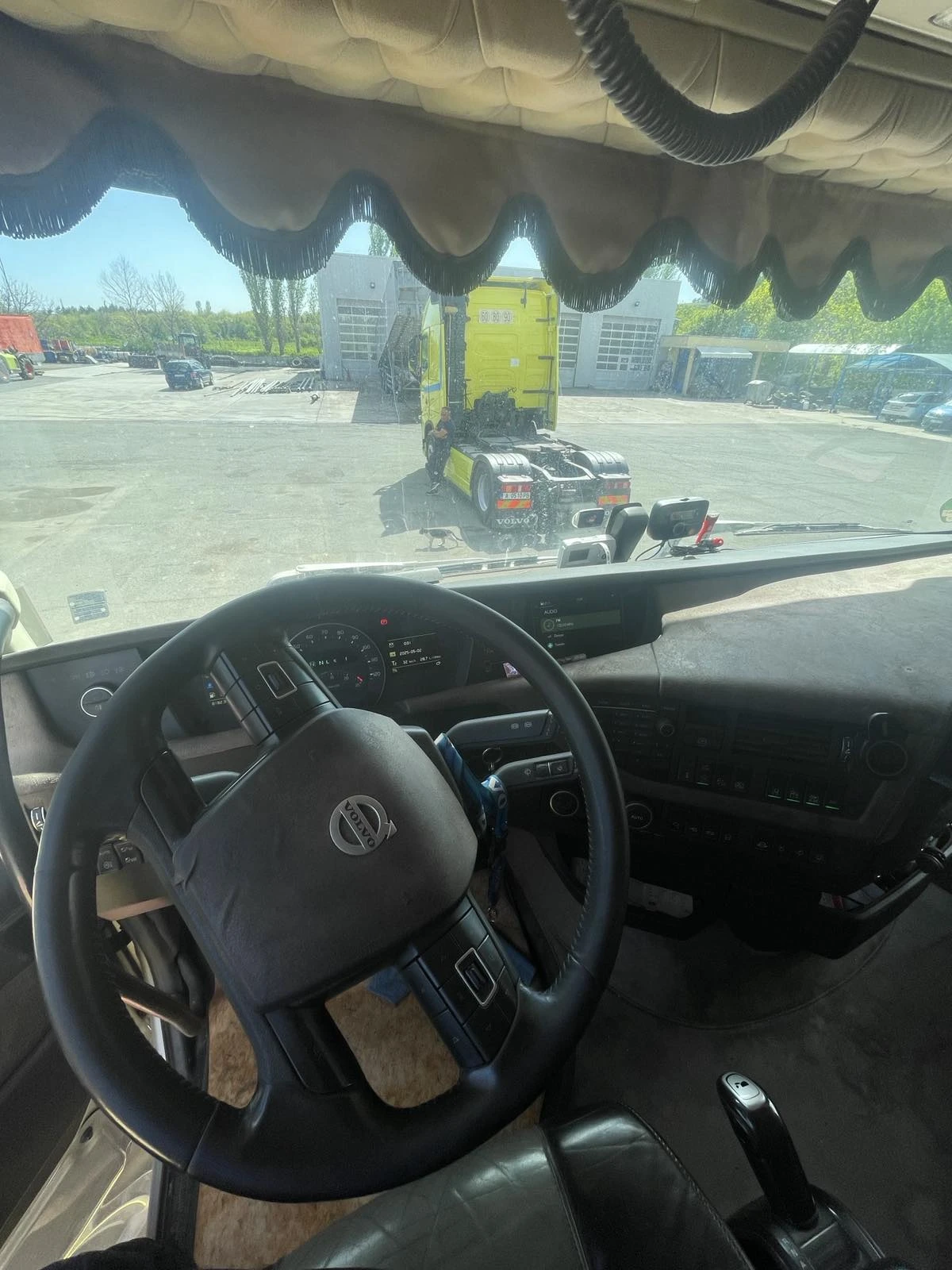 Volvo Fh  - изображение 8