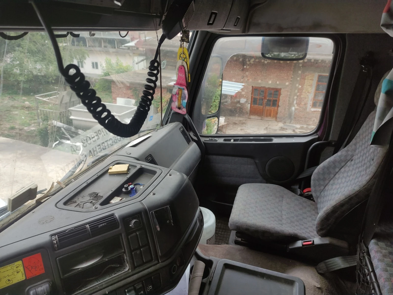 Volvo Fh 12  - изображение 8