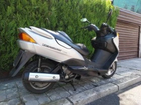 Suzuki Burgman 125, снимка 2