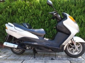  Suzuki Burgman