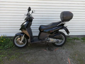 Aprilia 200 Sport City CUBE, снимка 1