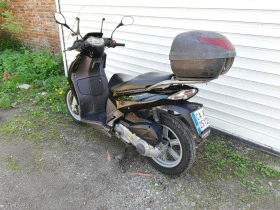 Aprilia 200 Sport City CUBE, снимка 3