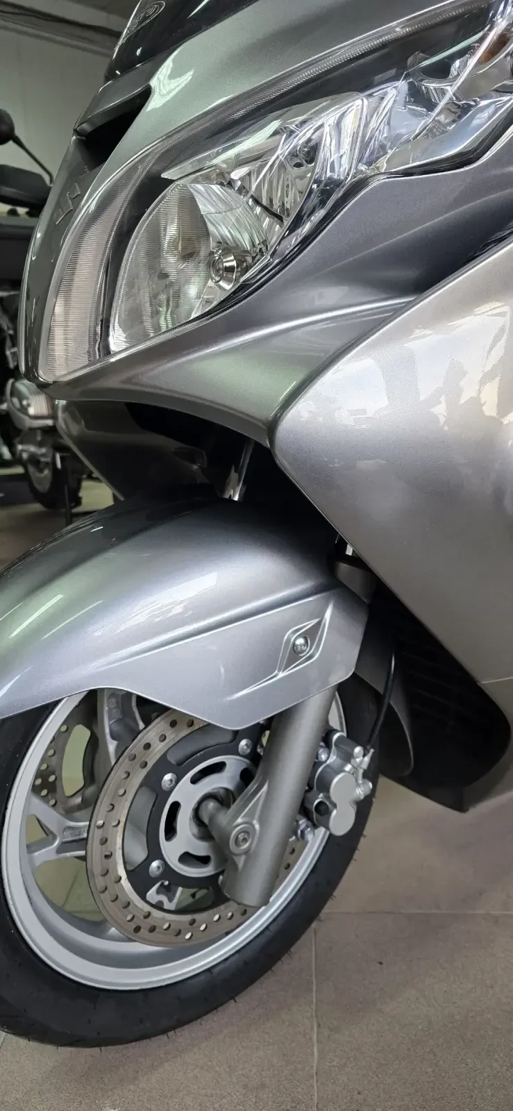 Suzuki Burgman AN 400 Первектен ! - изображение 9