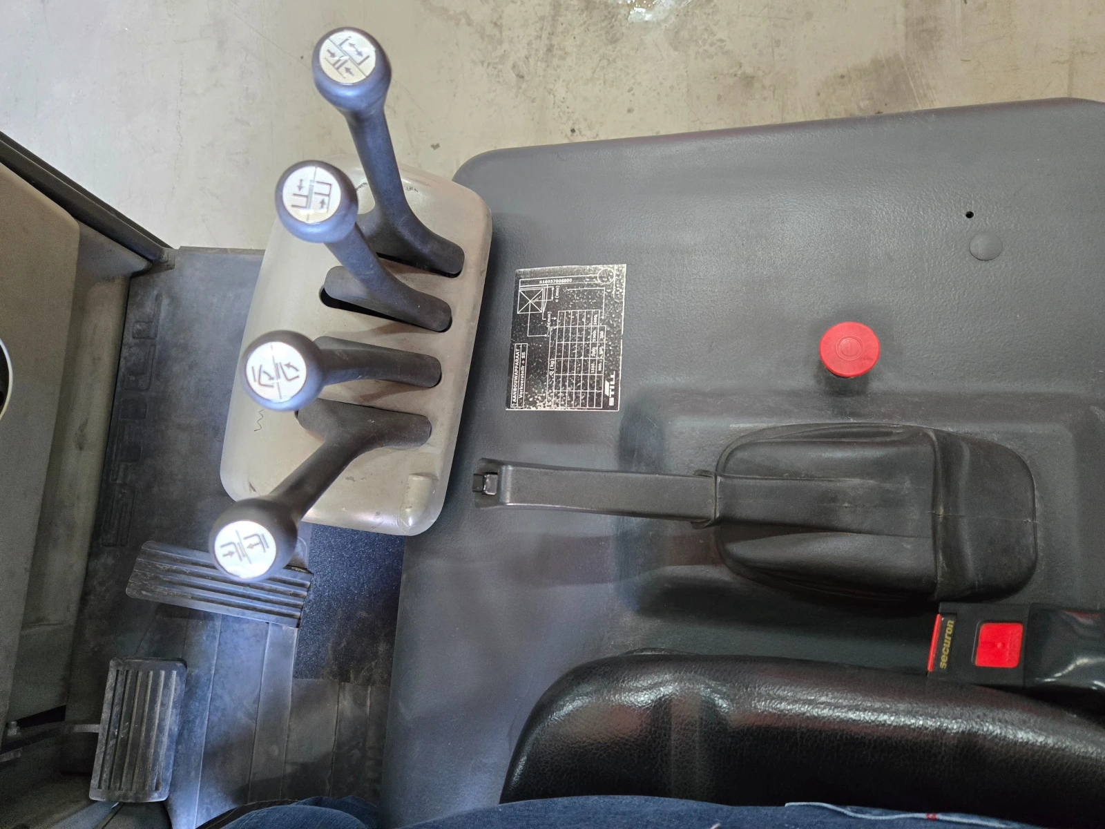 ���������� Still | Mobile.bg � ����������� 4