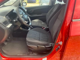 Kia Picanto 1.0i фабрична Газ, снимка 10