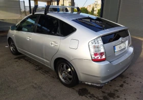 Toyota Prius, снимка 15