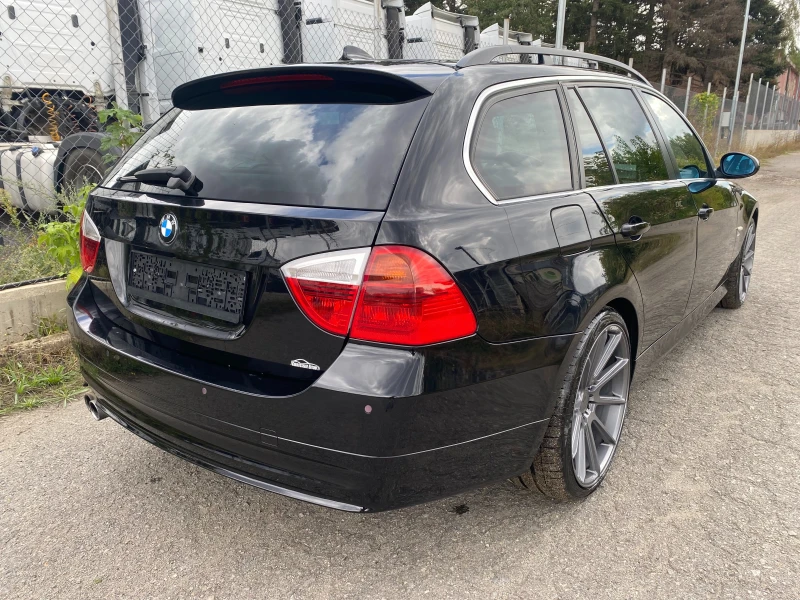 BMW 330 Xi M PACKET ТОП СЪСТОЯНИЕ, снимка 4 - Автомобили и джипове - 47296213