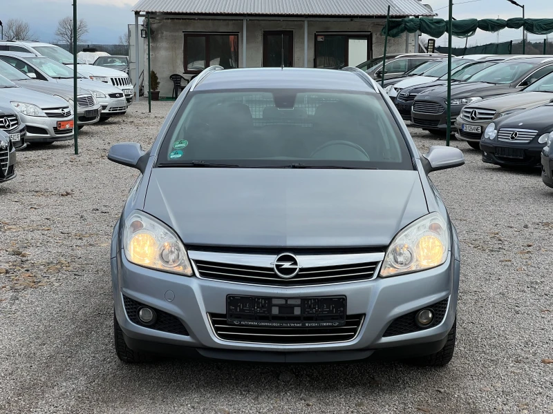 Opel Astra 1.9 CDTI, снимка 2 - Автомобили и джипове - 48443169