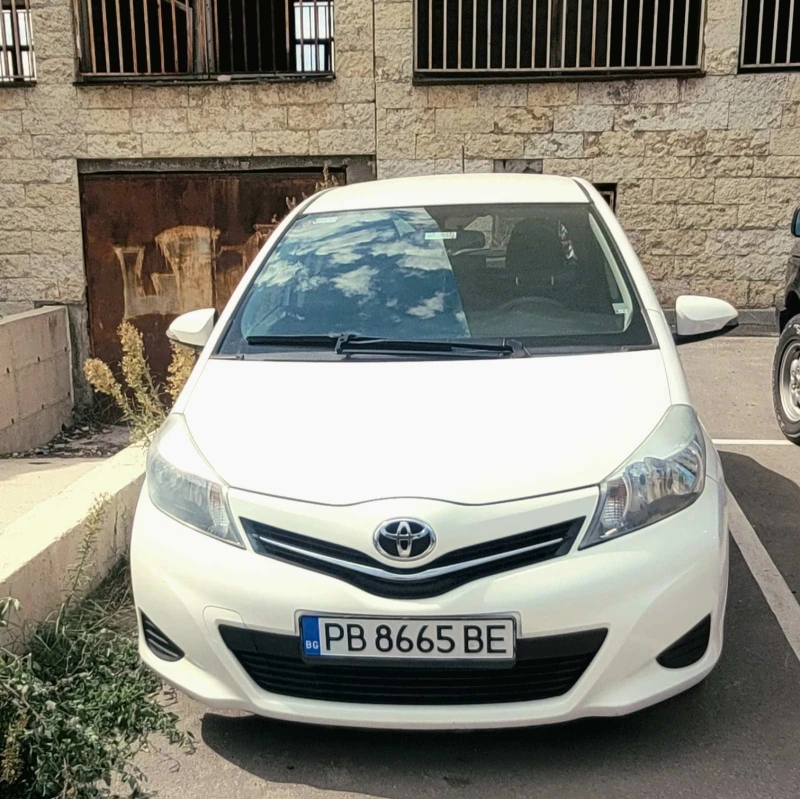 Toyota Yaris, снимка 1 - Автомобили и джипове - 48633840