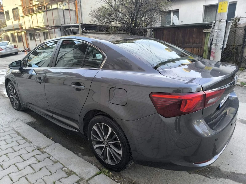 Toyota Avensis 2.0 D-4D Active Plus, снимка 3 - Автомобили и джипове - 49507943