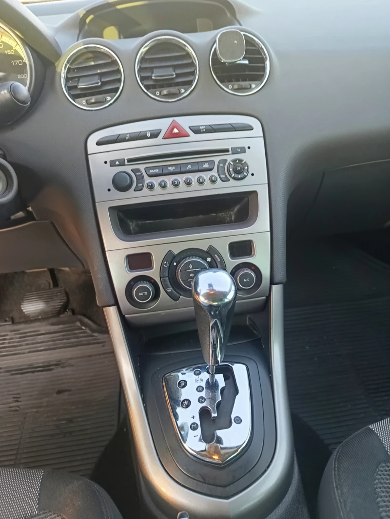 Peugeot 308, снимка 6 - Автомобили и джипове - 52362637