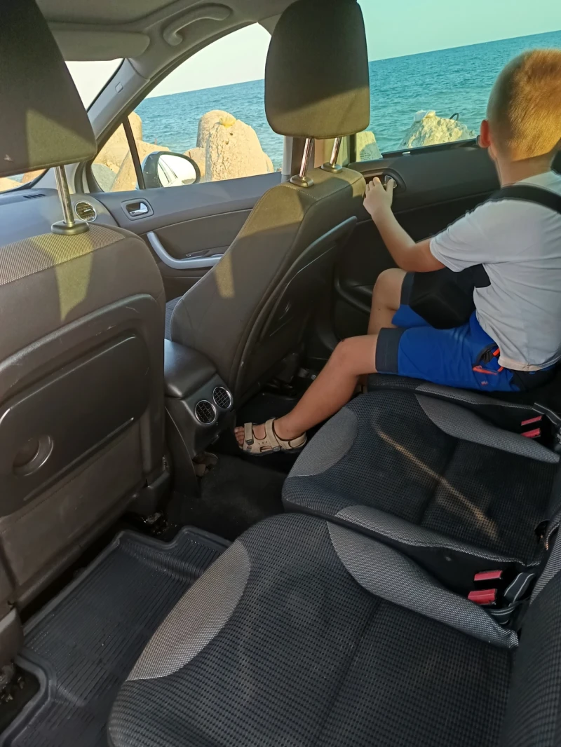 Peugeot 308, снимка 8 - Автомобили и джипове - 52362637