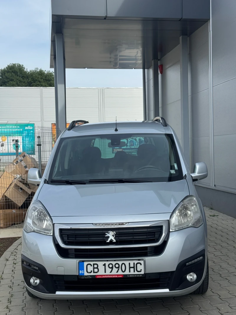 Peugeot Partner TEPEE 1.6 BlueHDI 120 1 Собственик , снимка 2 - Автомобили и джипове - 51627076