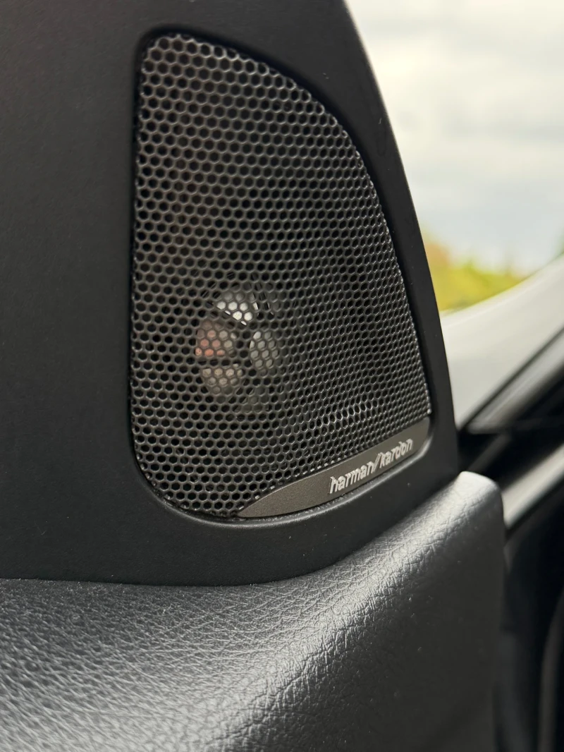 BMW 340, снимка 12 - Автомобили и джипове - 52667179