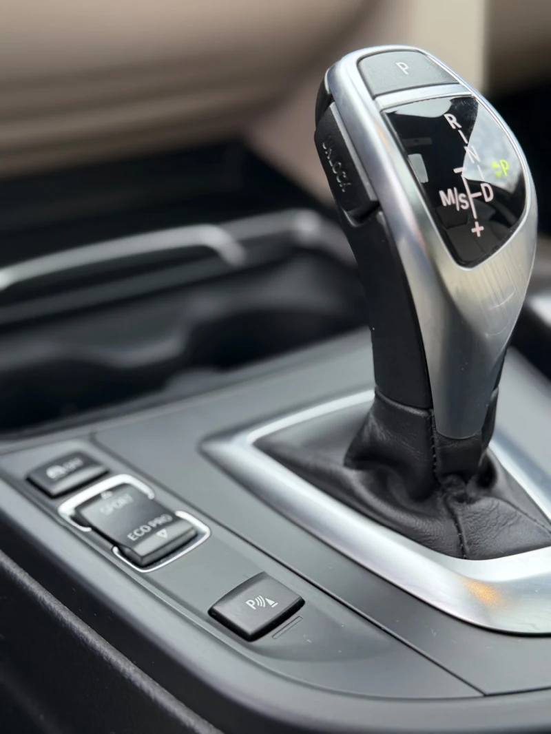 BMW 340, снимка 11 - Автомобили и джипове - 52667179