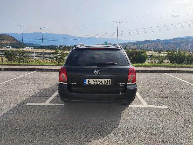 Toyota Avensis, снимка 5 - Автомобили и джипове - 52348340