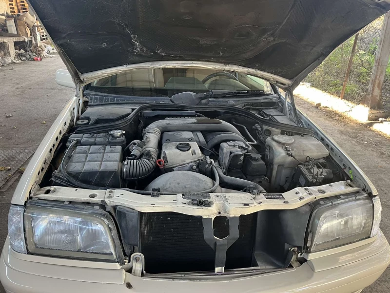 Mercedes-Benz C 220 W202 2.2CDI, снимка 7 - Автомобили и джипове - 52555641