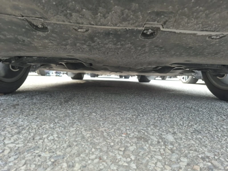 Tesla Model Y * LONG RANGE ALL WHEEL DRIVE * CARFAX * ЦЕНА ДО БГ, снимка 14 - Автомобили и джипове - 53020109