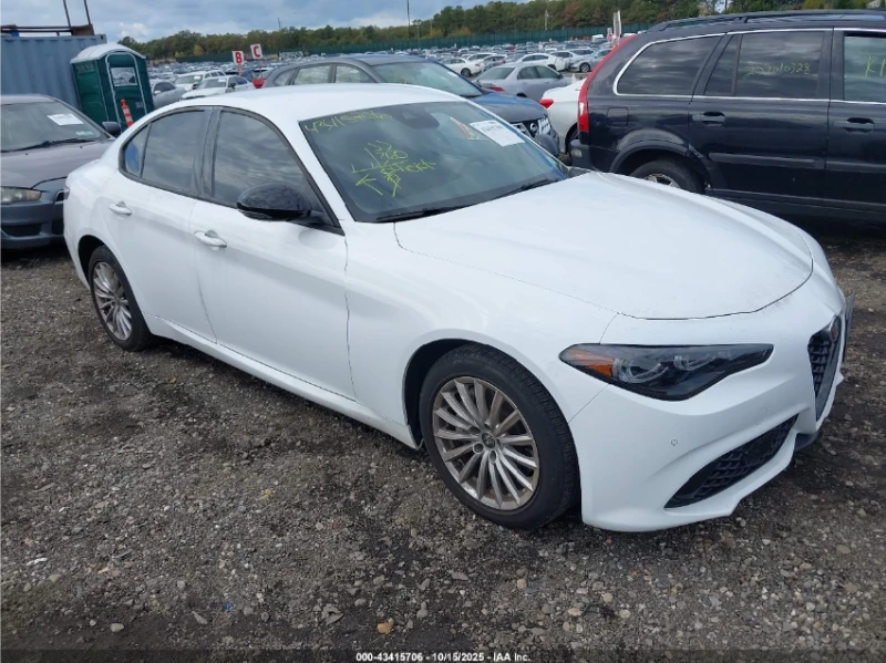 Alfa Romeo Giulia AWD, снимка 4 - Автомобили и джипове - 53079305