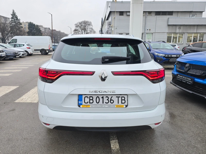 Renault Megane 1.5 dCi, снимка 4 - Автомобили и джипове - 53204020