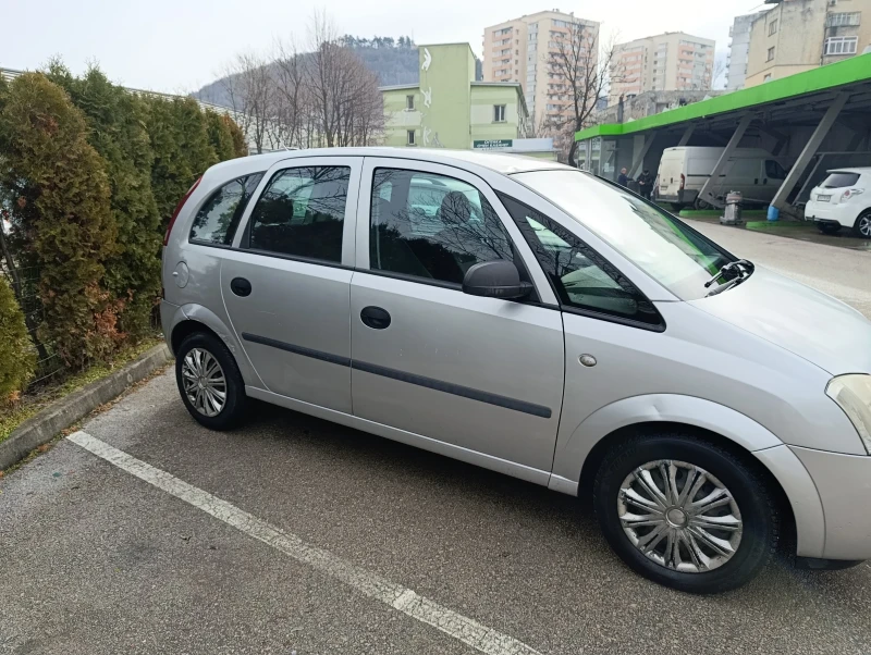 Opel Meriva, снимка 2 - Автомобили и джипове - 53223458