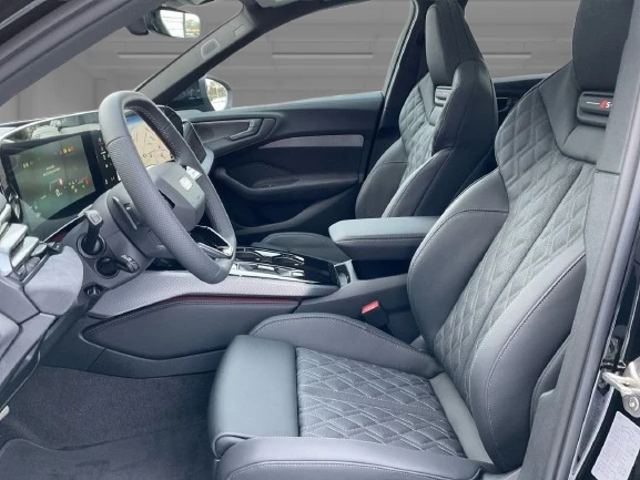 Audi A5 2.0 TFSI Quattro = S-line = Tech Pro Гаранция, снимка 7 - Автомобили и джипове - 56181547