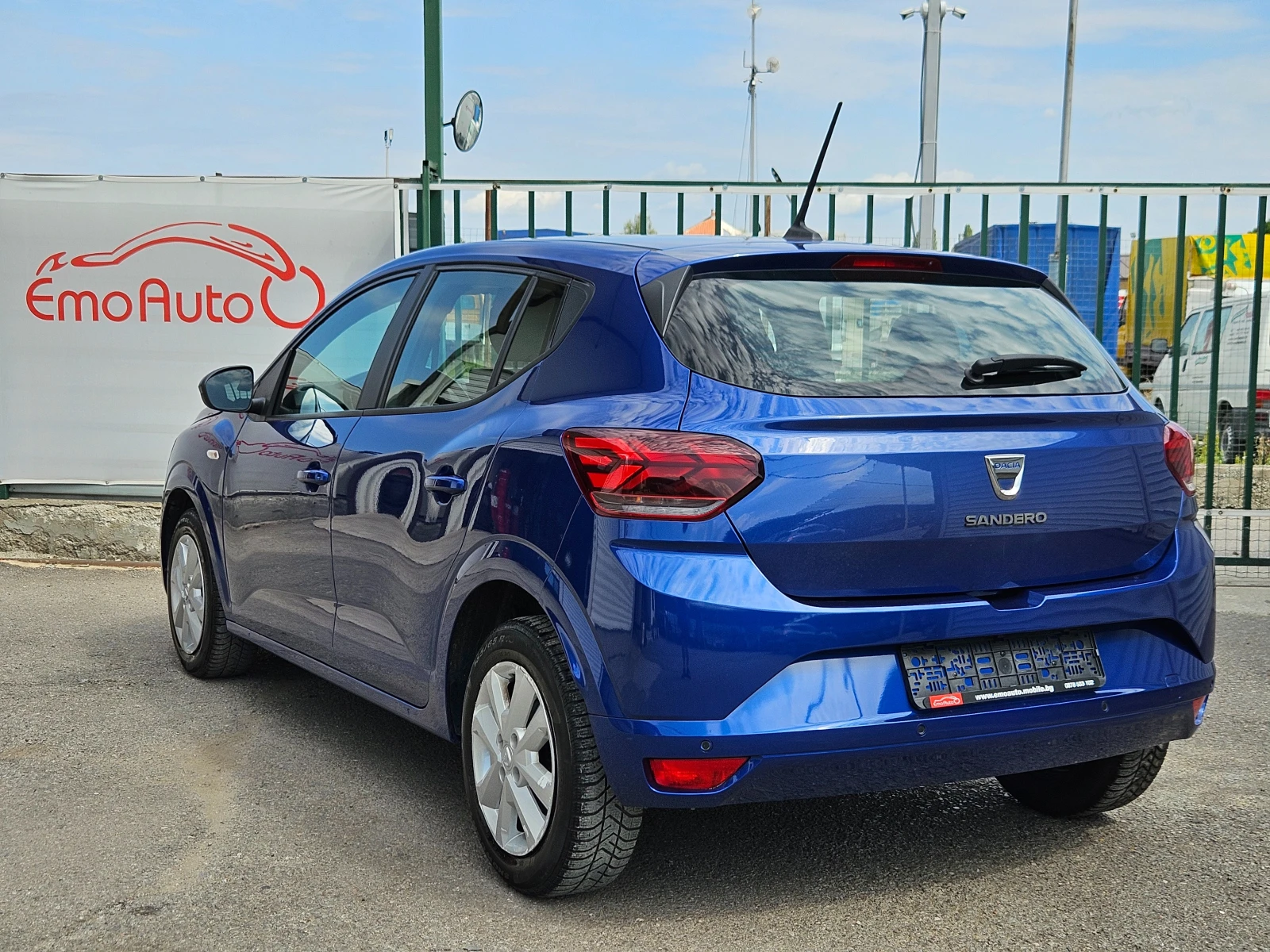 Dacia Sandero 1.0i/COMFORT/35754км/LED/БЛУТУТ/EURO 6D/ТОП - изображение 4