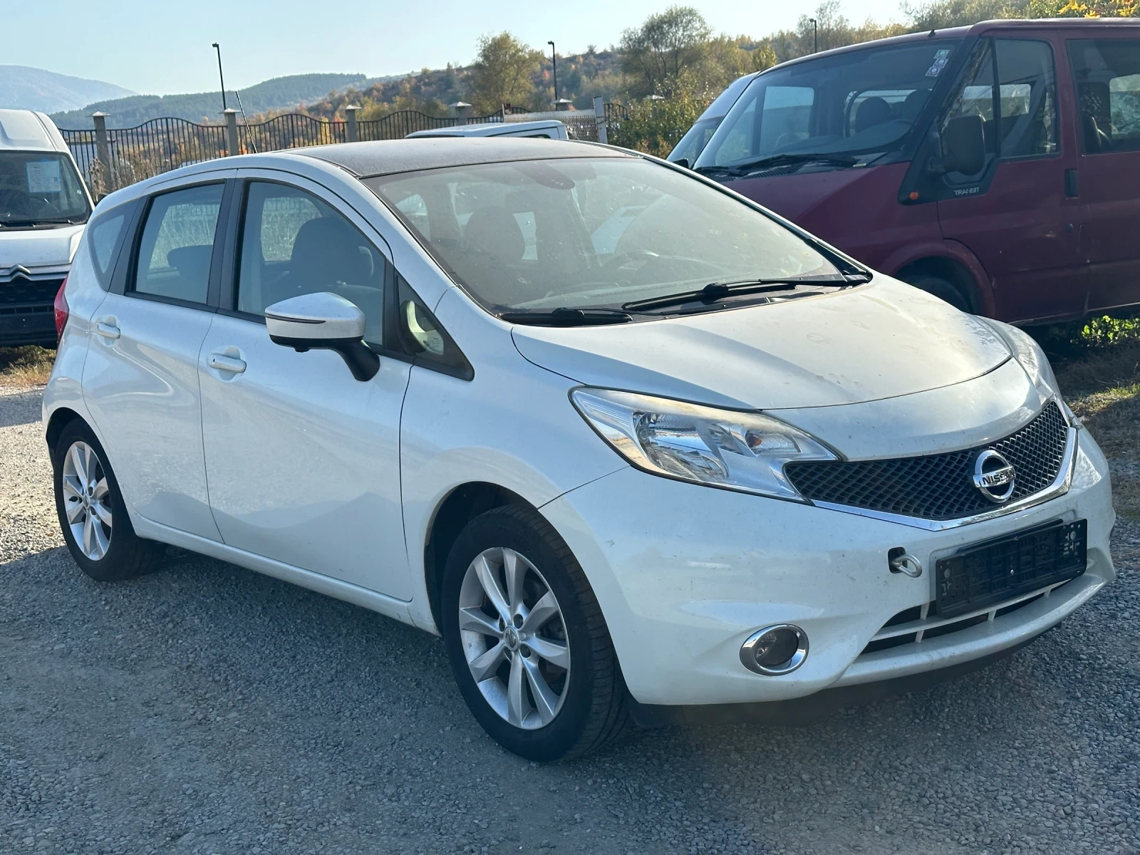 Nissan Note 1.2 i  - изображение 2