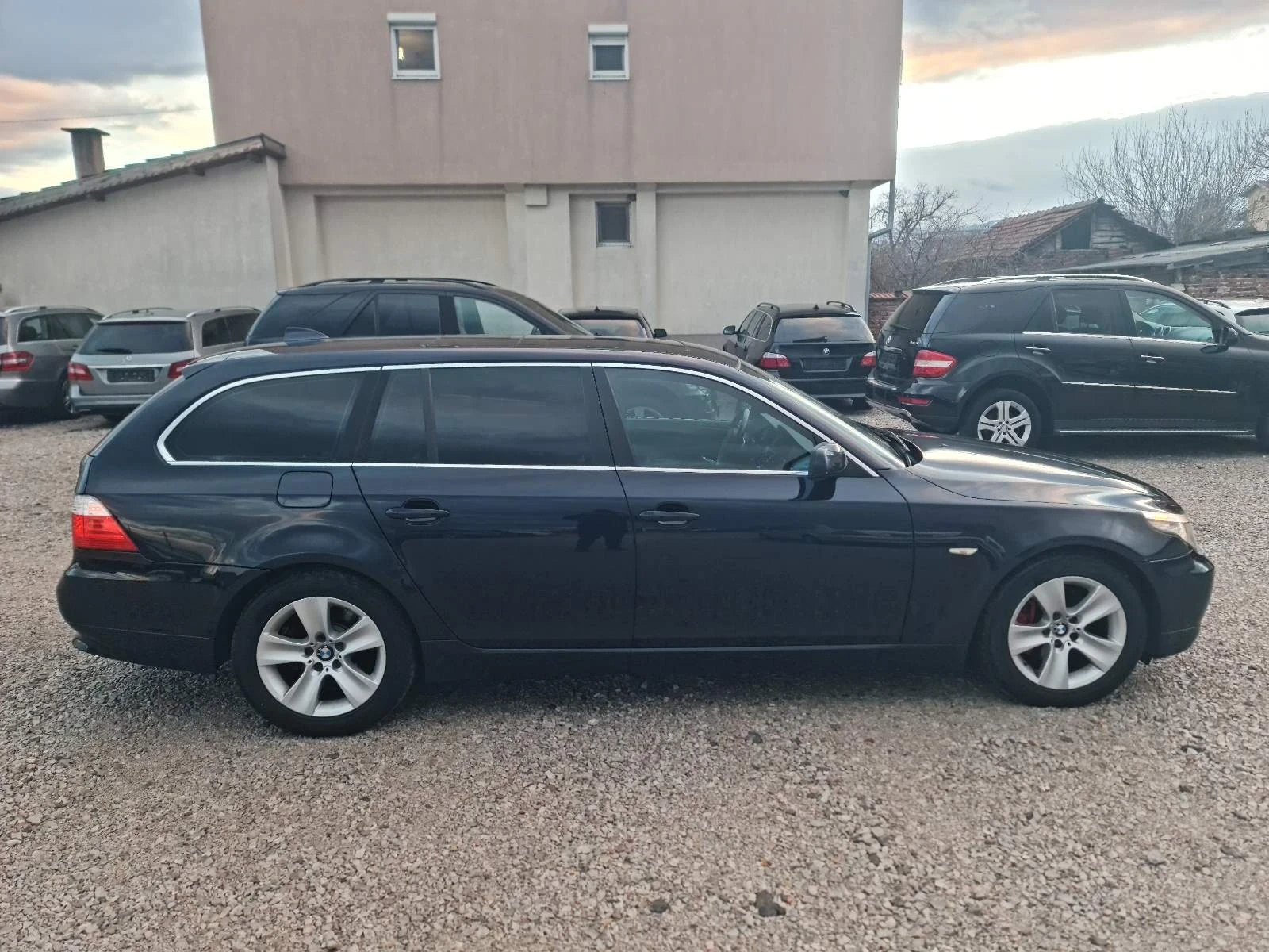 BMW 530 FACELIFT PANORAMA SAT - изображение 6